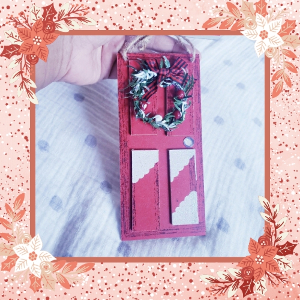 Cute Red Door Wreath Christmas Ornament. NWT.